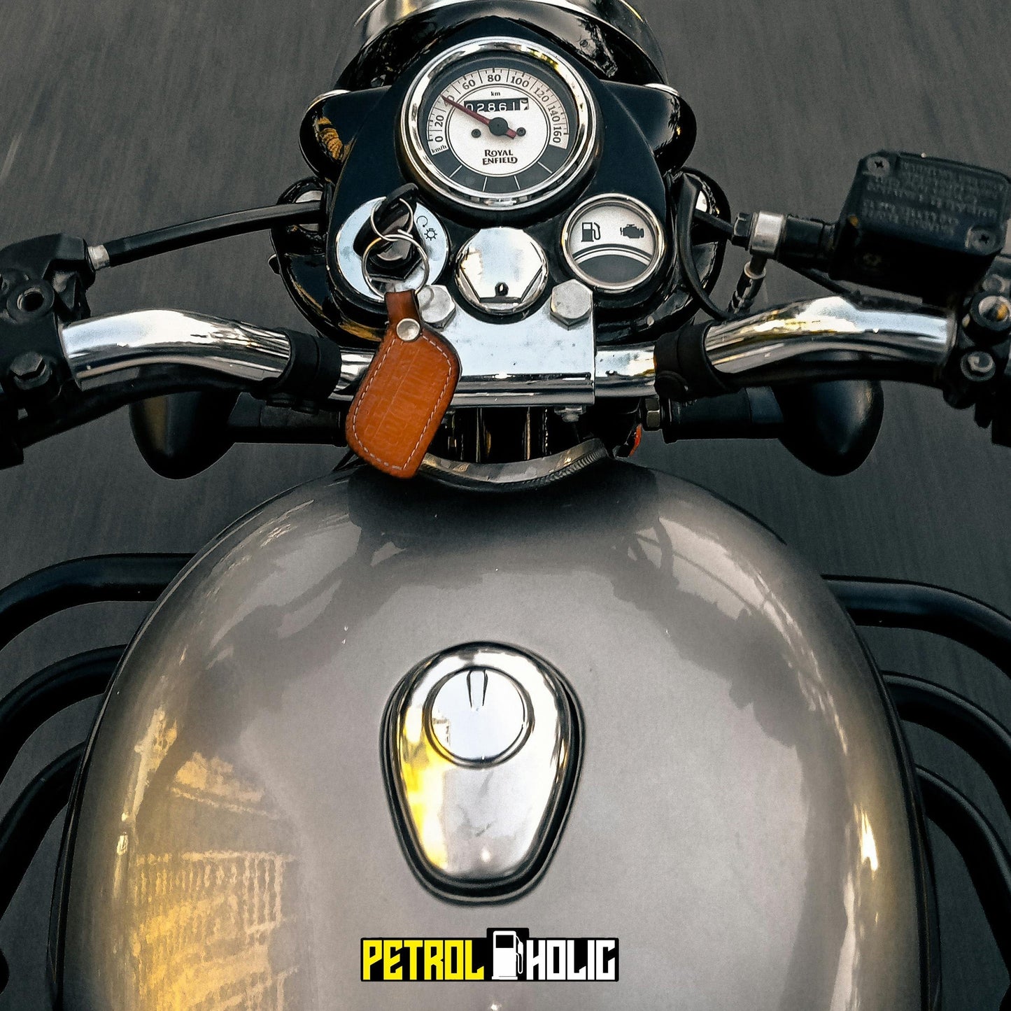 PETROHOLIC STICKER