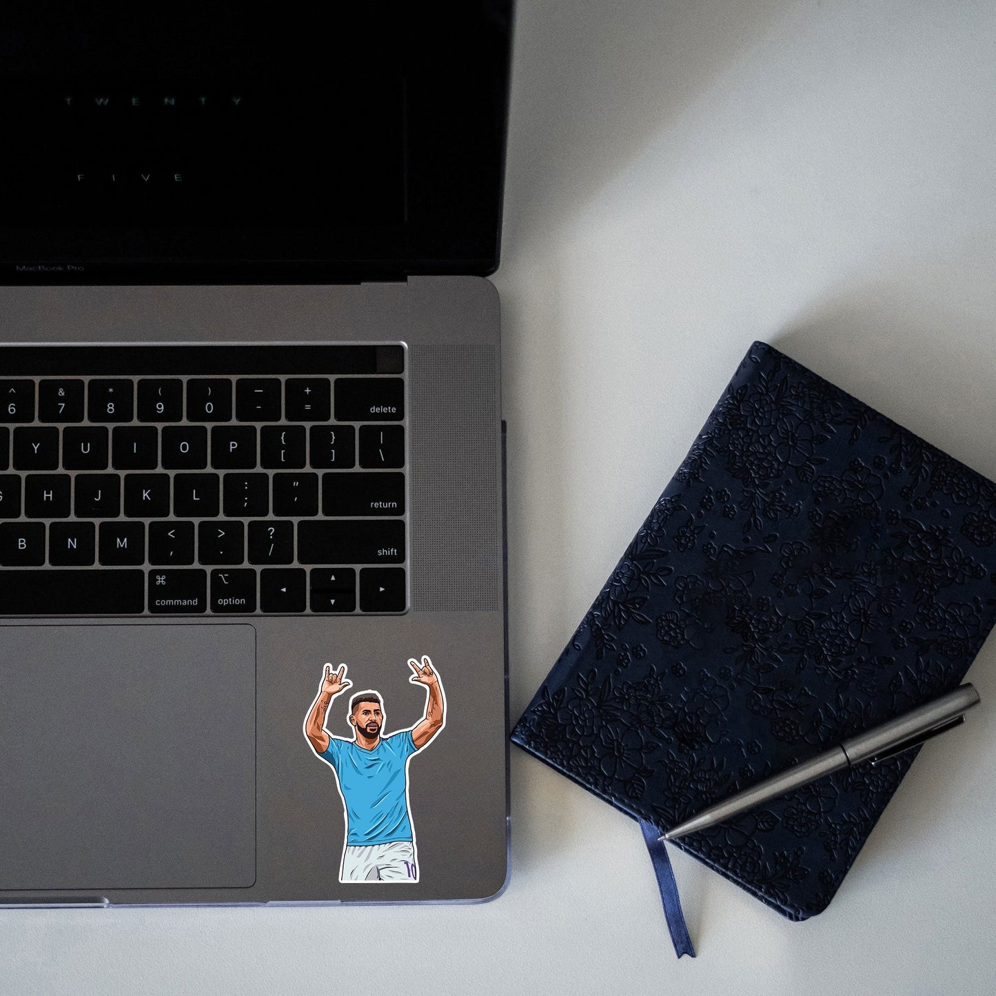 SERGIO AGUERO |MANCITY STICKER - 1