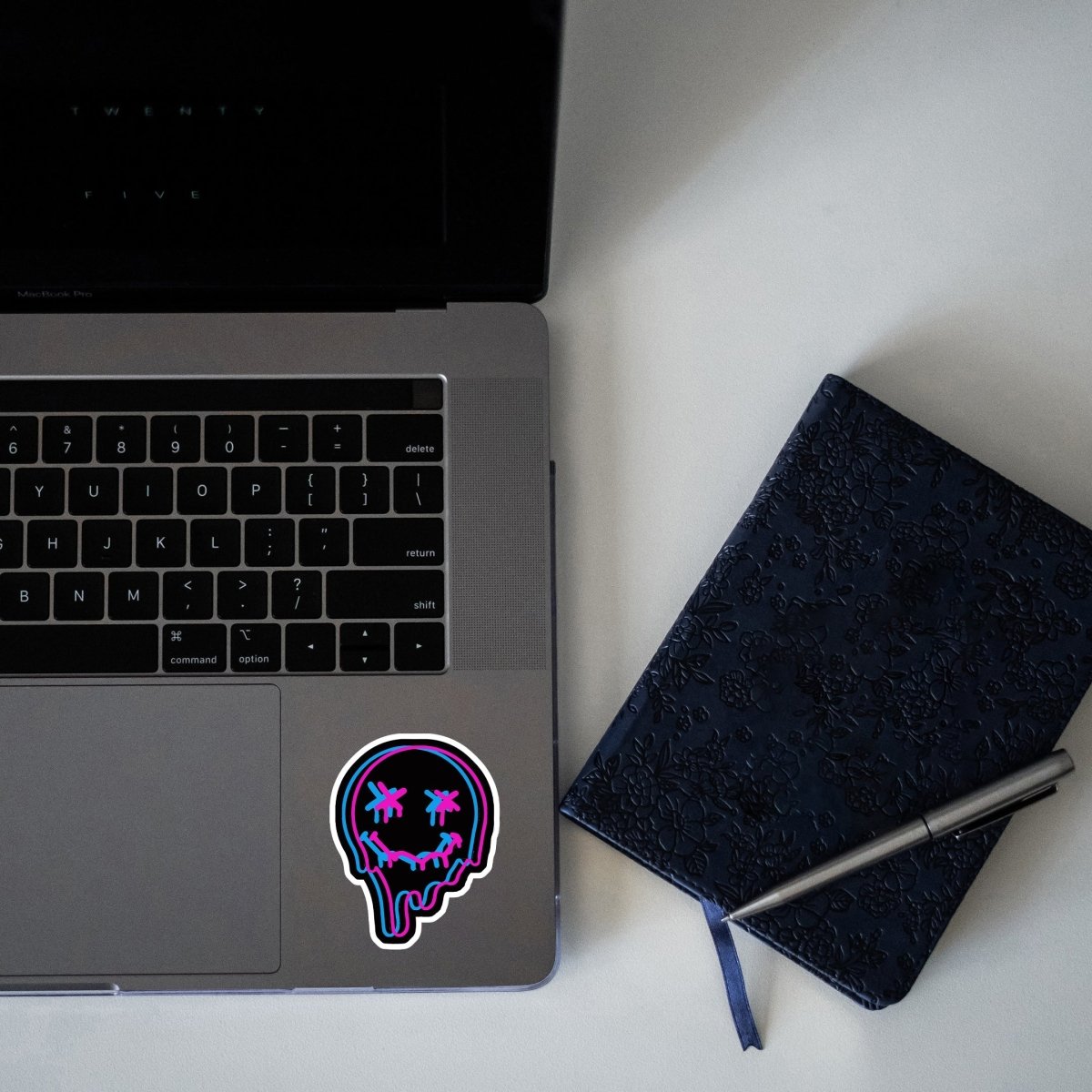 PSYCHO MELTFACE STICKER