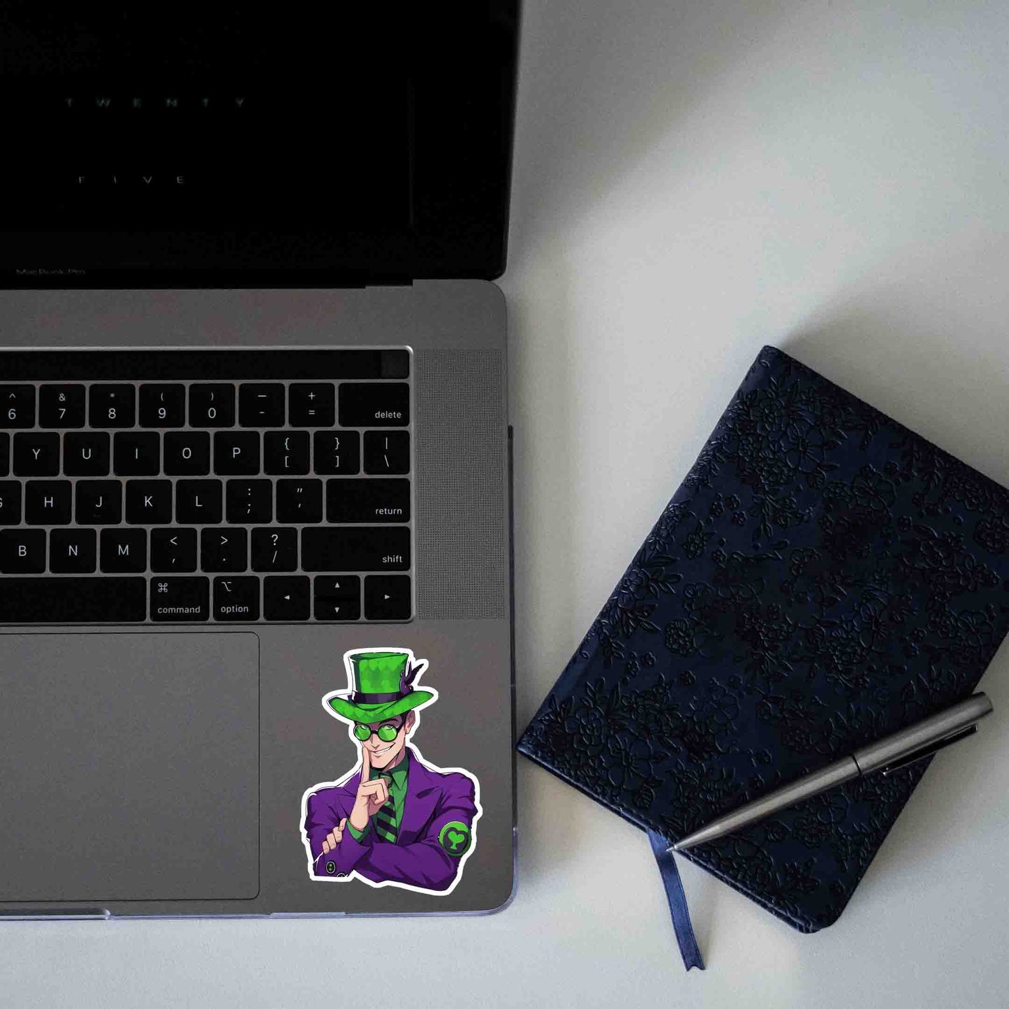 DC RIDDLER COMICS STICKER