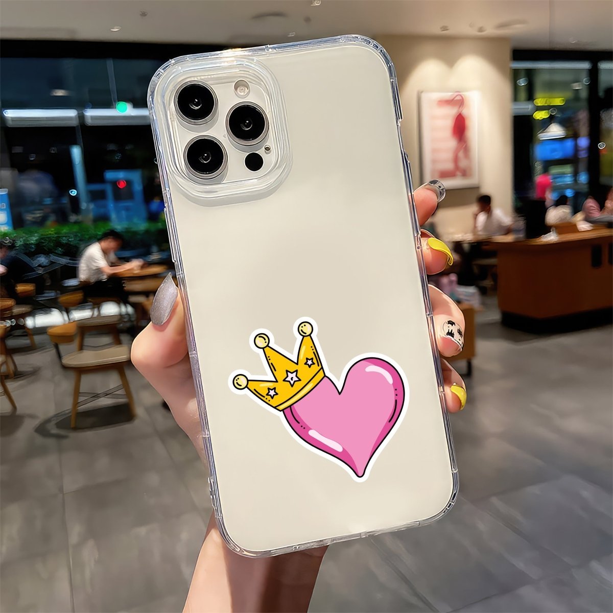 DIL QUEEN HAI, PYAAR KA TAAJ PEHNA HUA STICKER - stickyfunk premium stickers