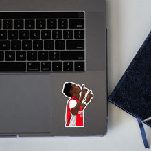 Emerald Touchline Rocket – Bukayo Saka Sticker