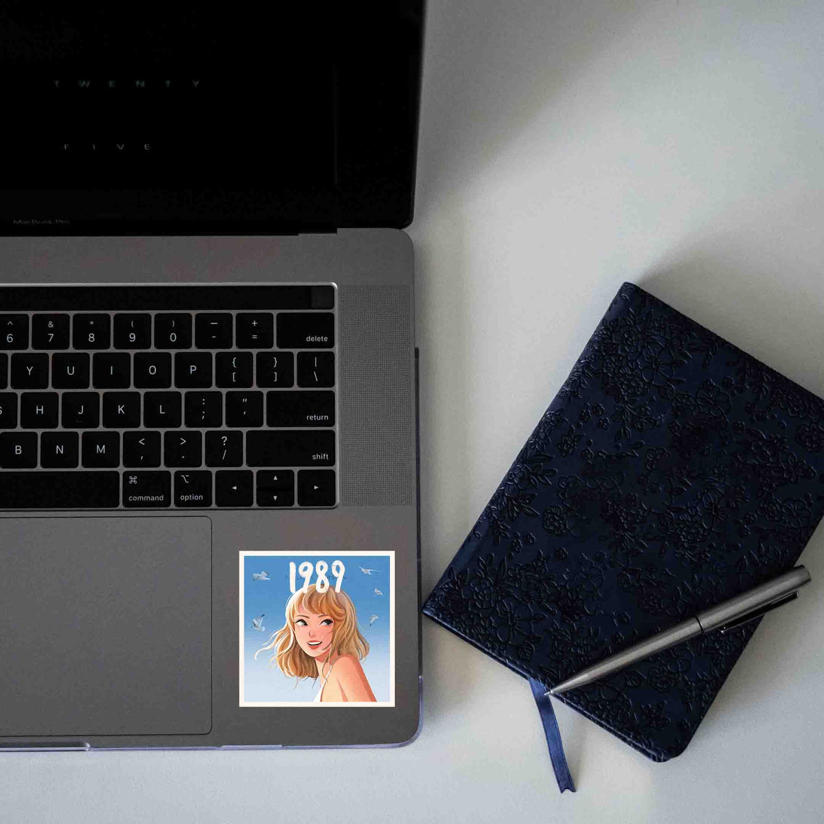 1989 Seagull Sky Portrait – Taylor Swift Sticker