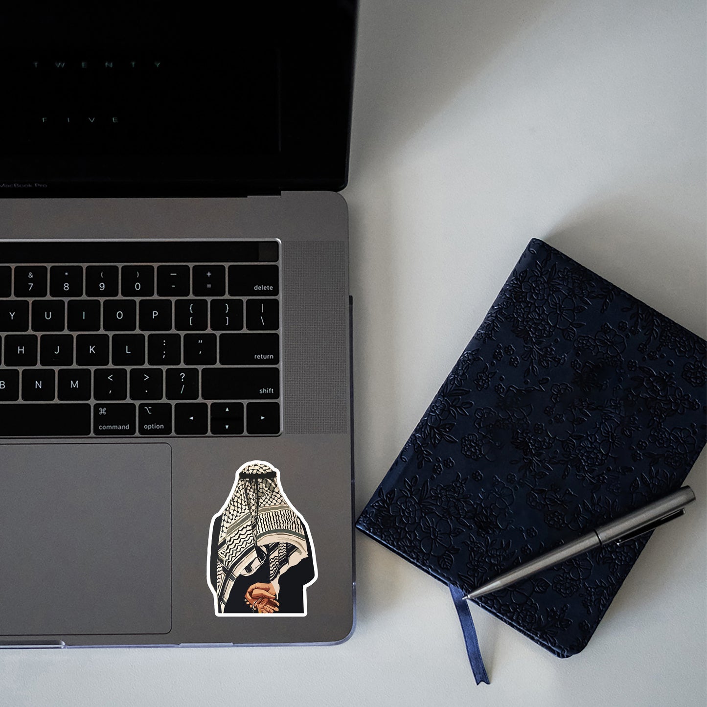 KUWAITI MAN - ARABIC STICKER - 2