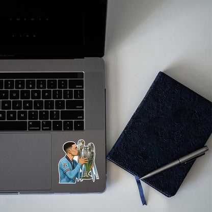 CHAMPIONS LEAGUE TROPHY KISS – PHIL FODEN STICKER